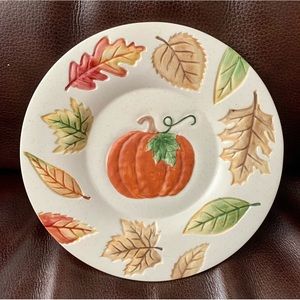 Vintage Yankee Candle Embossed Ceramic Autumn Plate - Pumpkin & Autumn Leaves